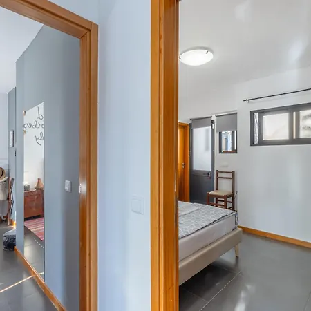 Flh Sissi Lanço With View