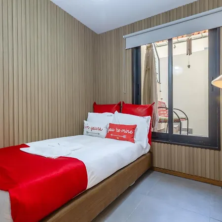 Flh Sissi Lanço With View